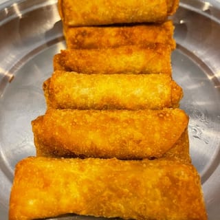 Chicken Egg Rolls (2 Pcs)